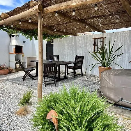 Dunas Cave House Holidays Сasa de vacaciones